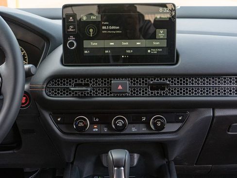 New 2027 Honda HR-V Sport image 19