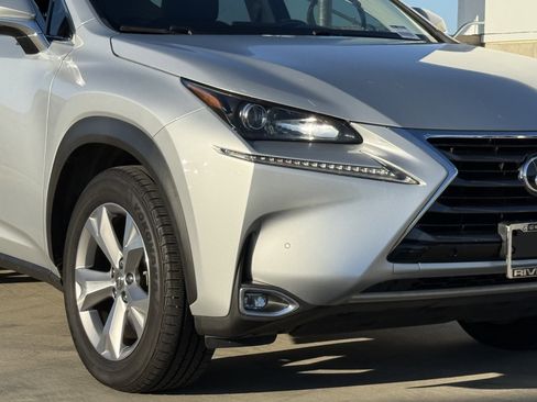 Used 2017 Lexus NX 200t FWD image 4
