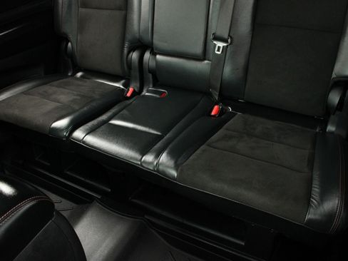 Used 2021 Dodge Durango R/T w/ Blacktop Package AWD/4WD image 19