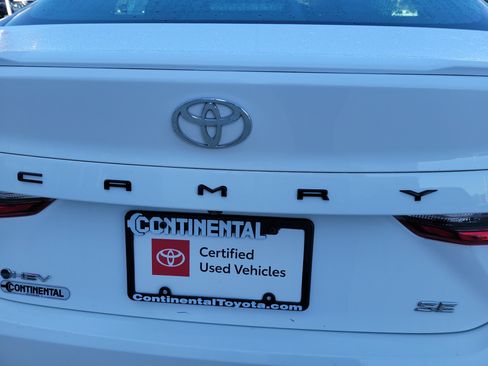 Certified 2025 Toyota Camry SE FWD image 8
