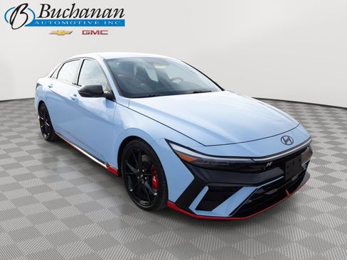 Used 2025 Hyundai Elantra N image 1