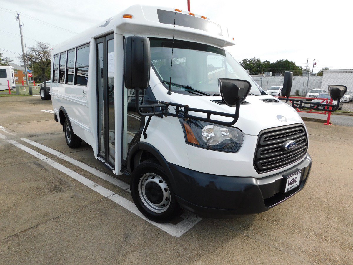 Used 2016 Ford Transit 250 138 RWD image 1