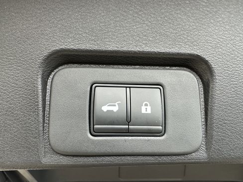 New 2026 Nissan Rogue SV image 37