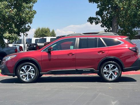 Used 2022 Subaru Outback Limited AWD/4WD image 7