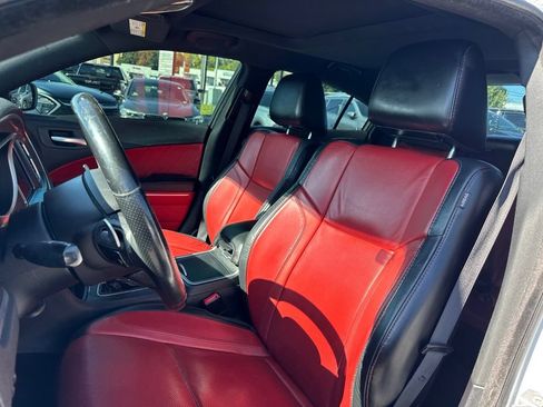Used 2016 Dodge Charger SXT w/ Plus Group RWD image 13