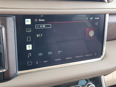 Used 2022 GMC Yukon XL Denali w/ Denali Ultimate Package image 18