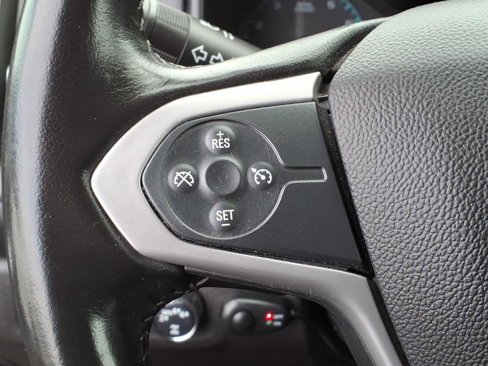 Used 2022 Chevrolet Colorado LT w/ LT Convenience Package AWD/4WD image 24