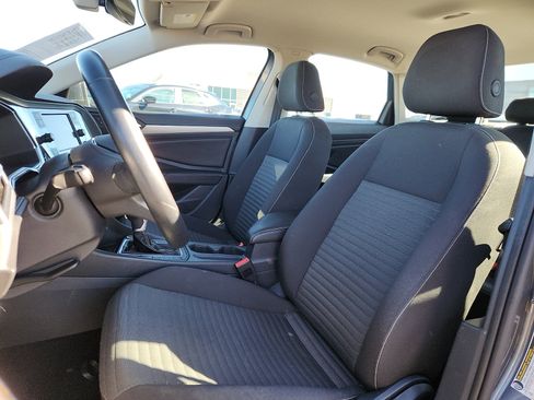 Used 2024 Volkswagen Jetta S image 13