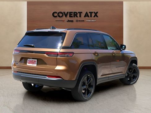 New 2026 Jeep Grand Cherokee Limited AWD/4WD image 5