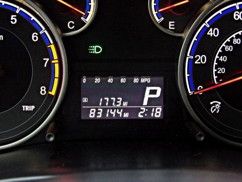 Used 2010 Suzuki SX4 Hatchback FWD image 14