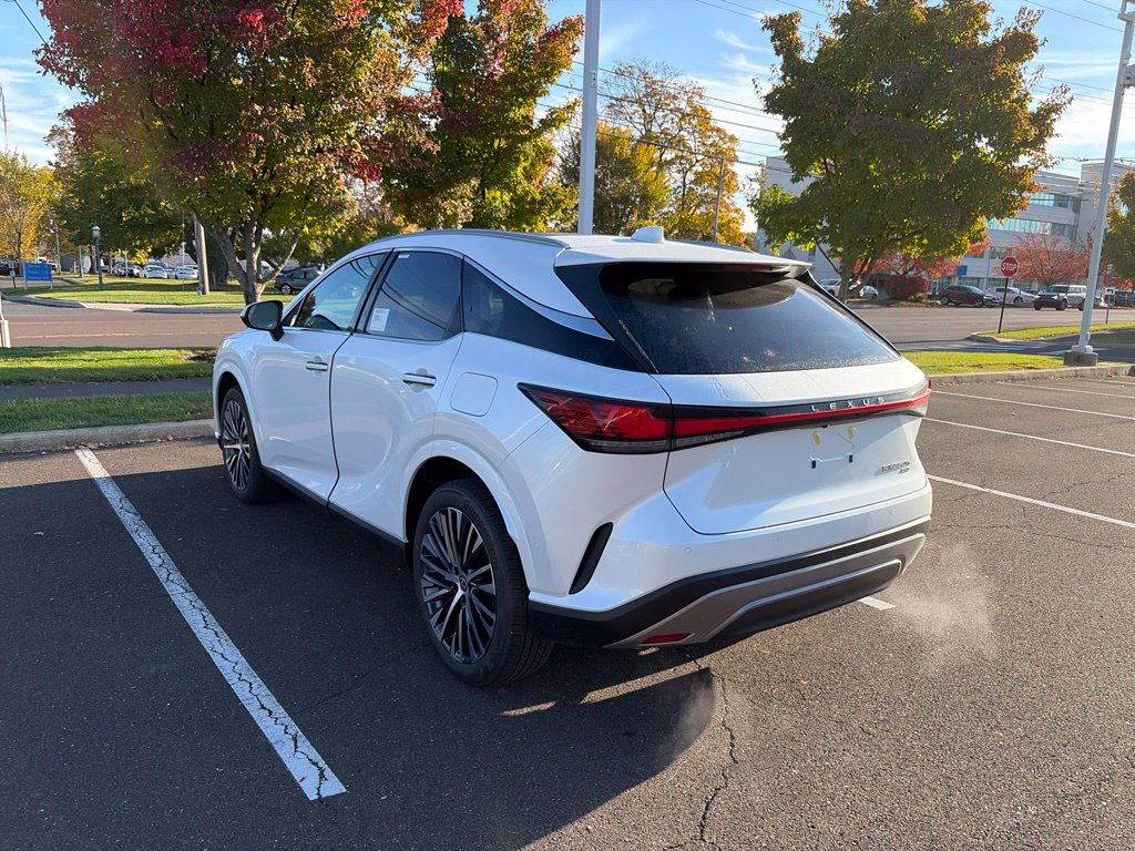 New 2026 Lexus RX 350 w/ Convenience Package AWD/4WD image 3