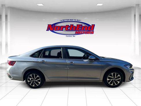 Used 2025 Volkswagen Jetta S FWD image 2