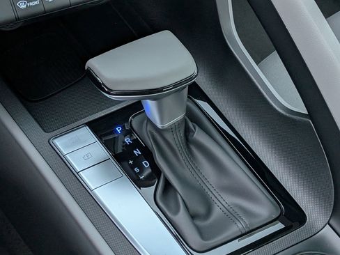 New 2026 Hyundai Elantra Sport image 14