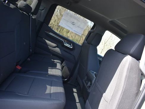 New 2026 Chevrolet Silverado 1500 LT Trail Boss w/ Convenience Package II AWD/4WD image 18