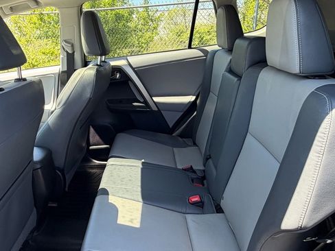 Used 2013 Toyota RAV4 Limited AWD/4WD image 13