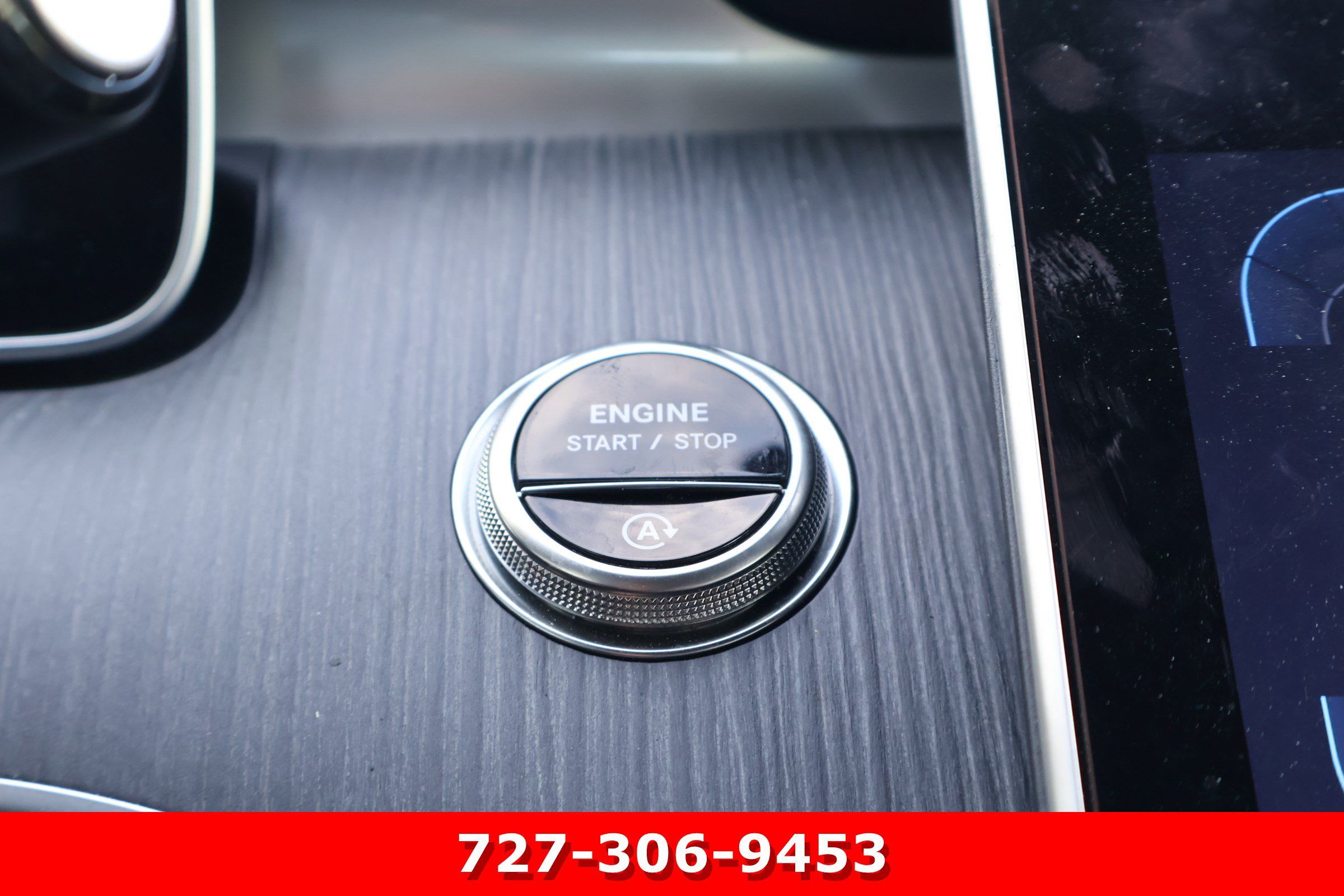 Used 2025 Mercedes-Benz CLE 300 4MATIC Cabriolet image 23