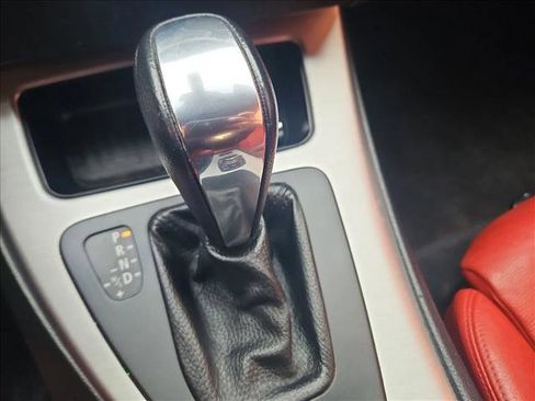 Used 2011 BMW 328i Convertible image 11