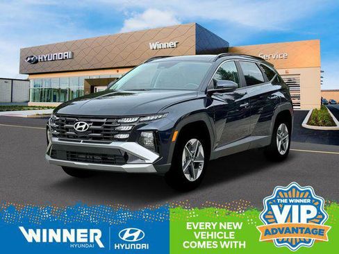 New 2025 Hyundai Tucson SEL image 1