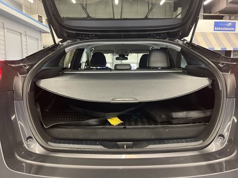 Used 2020 Toyota Prius Prime XLE image 32