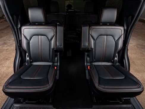 Used 2024 Ford Expedition Timberline image 33