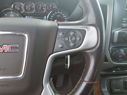 Used 2018 GMC Sierra 1500 SLT w/ SLT Premium Package AWD/4WD image 10
