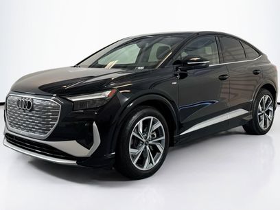 Used 2024 Audi Q4 e-tron Premium w/ Convenience Package