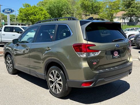 Used 2024 Subaru Forester Limited AWD/4WD image 8