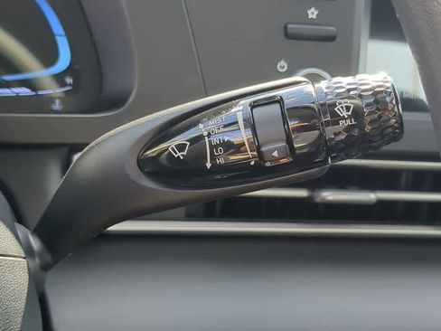 New 2026 Hyundai Elantra SE FWD image 25
