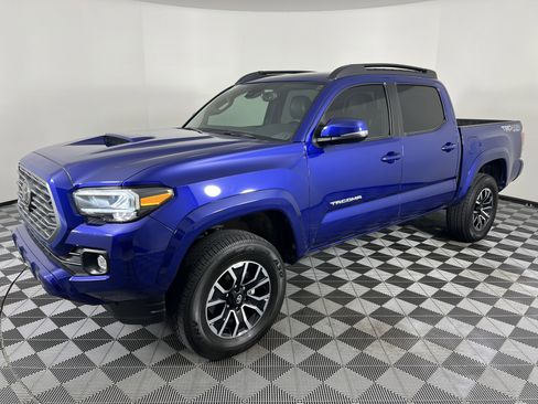 Used 2023 Toyota Tacoma TRD Sport image 8