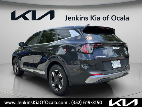 New 2026 Kia Sportage LX FWD image 6