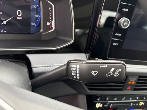 New 2026 Volkswagen Jetta SEL image 33