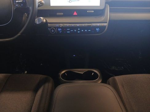 Used 2024 Hyundai Ioniq 5 SEL AWD/4WD image 11
