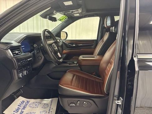 Used 2024 GMC Yukon Denali Ultimate AWD/4WD image 14