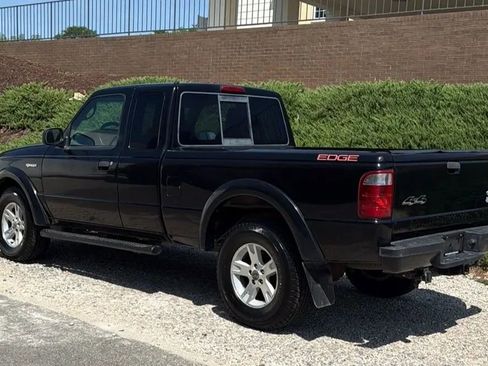Used 2005 Ford Ranger XLT AWD/4WD image 6