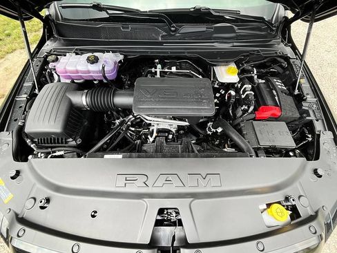 New 2026 RAM 1500 Big Horn w/ Night Edition AWD/4WD image 3