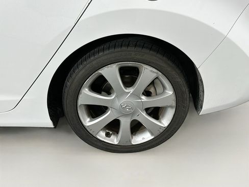 Used 2011 Hyundai Elantra Limited FWD image 11