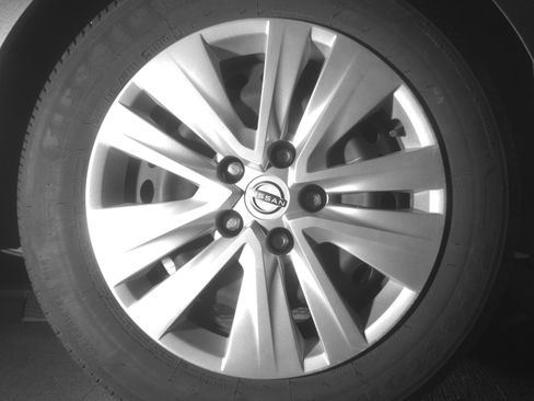 Used 2025 Nissan Sentra S image 15