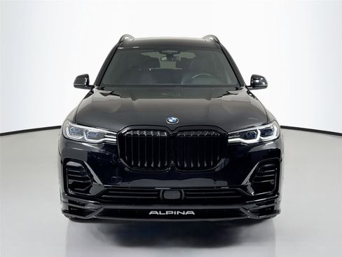 Used 2021 BMW ALPINA XB7 image 11
