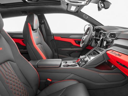 Used 2024 Lamborghini Urus S AWD/4WD image 29