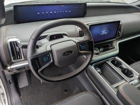 New 2025 Ford Expedition Tremor image 3