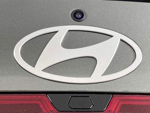 New 2026 Hyundai Elantra Sport FWD image 18