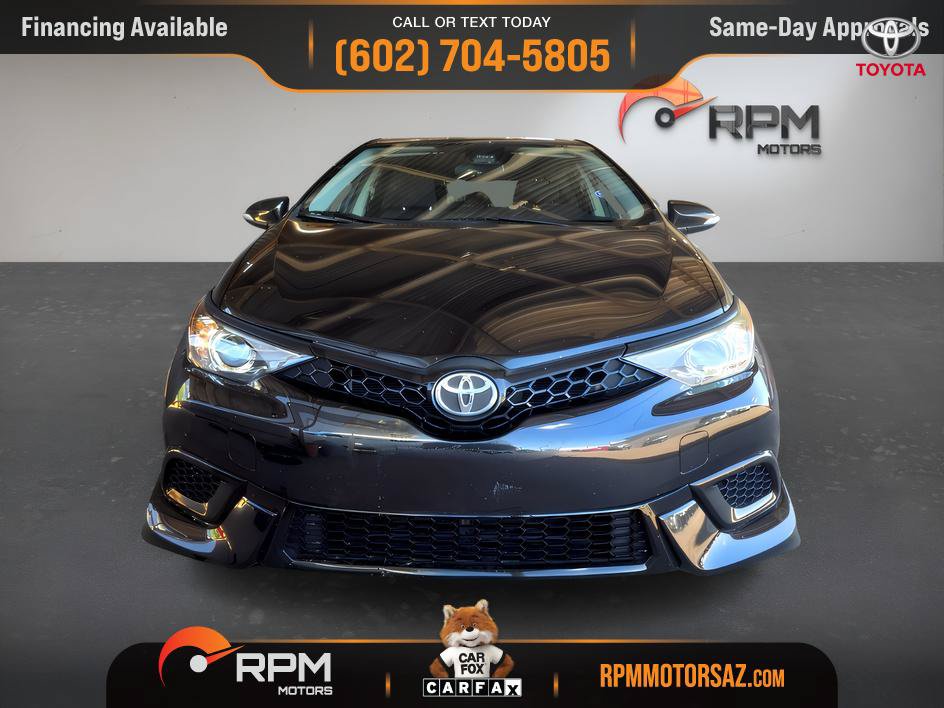 Used 2017 Toyota Corolla iM w/ Carpet Mat Package FWD image 2
