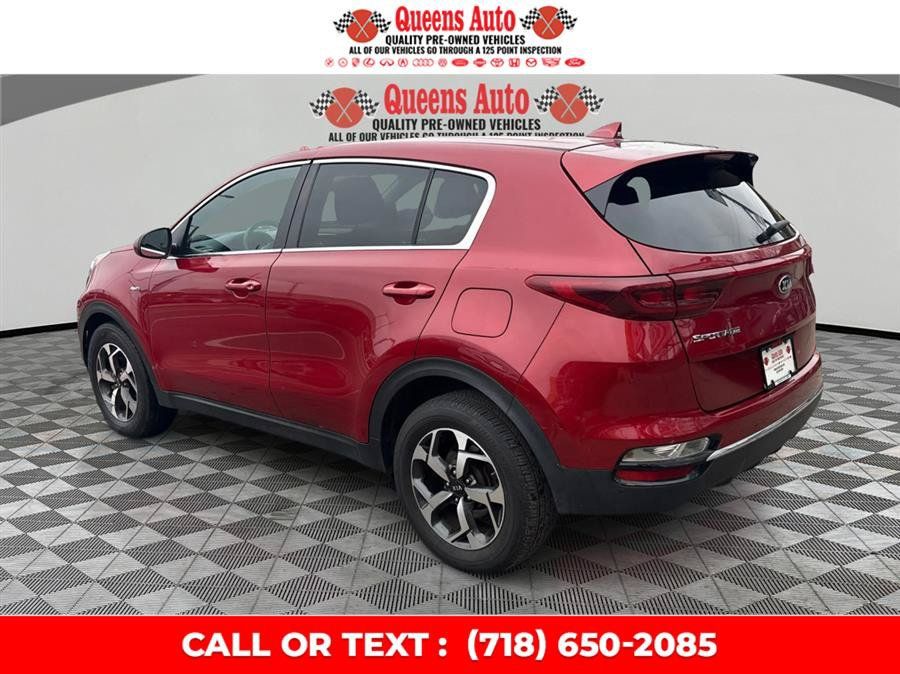 Used 2021 Kia Sportage LX AWD/4WD image 4