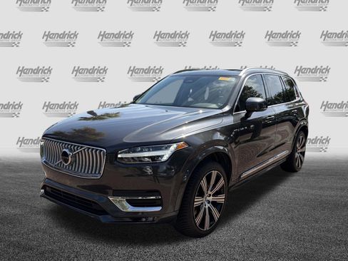 Used 2024 Volvo XC90 B6 Plus w/ Protection Package Premier AWD/4WD image 5