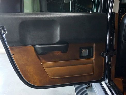 Used 2006 HUMMER H1 4-Door Wagon AWD/4WD image 34