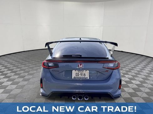 Used 2023 Honda Civic Type R image 4