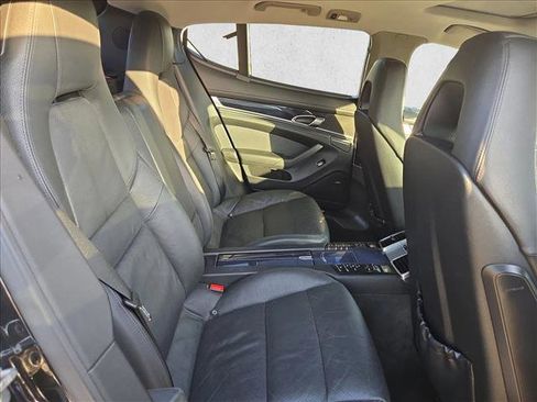 Used 2013 Porsche Panamera S w/ Comfort Plus Pkg image 21