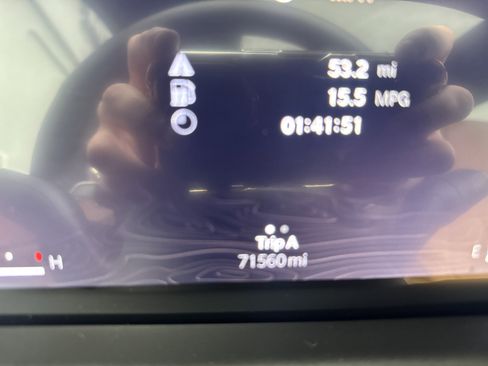 Used 2023 Jeep Grand Cherokee L Summit image 22