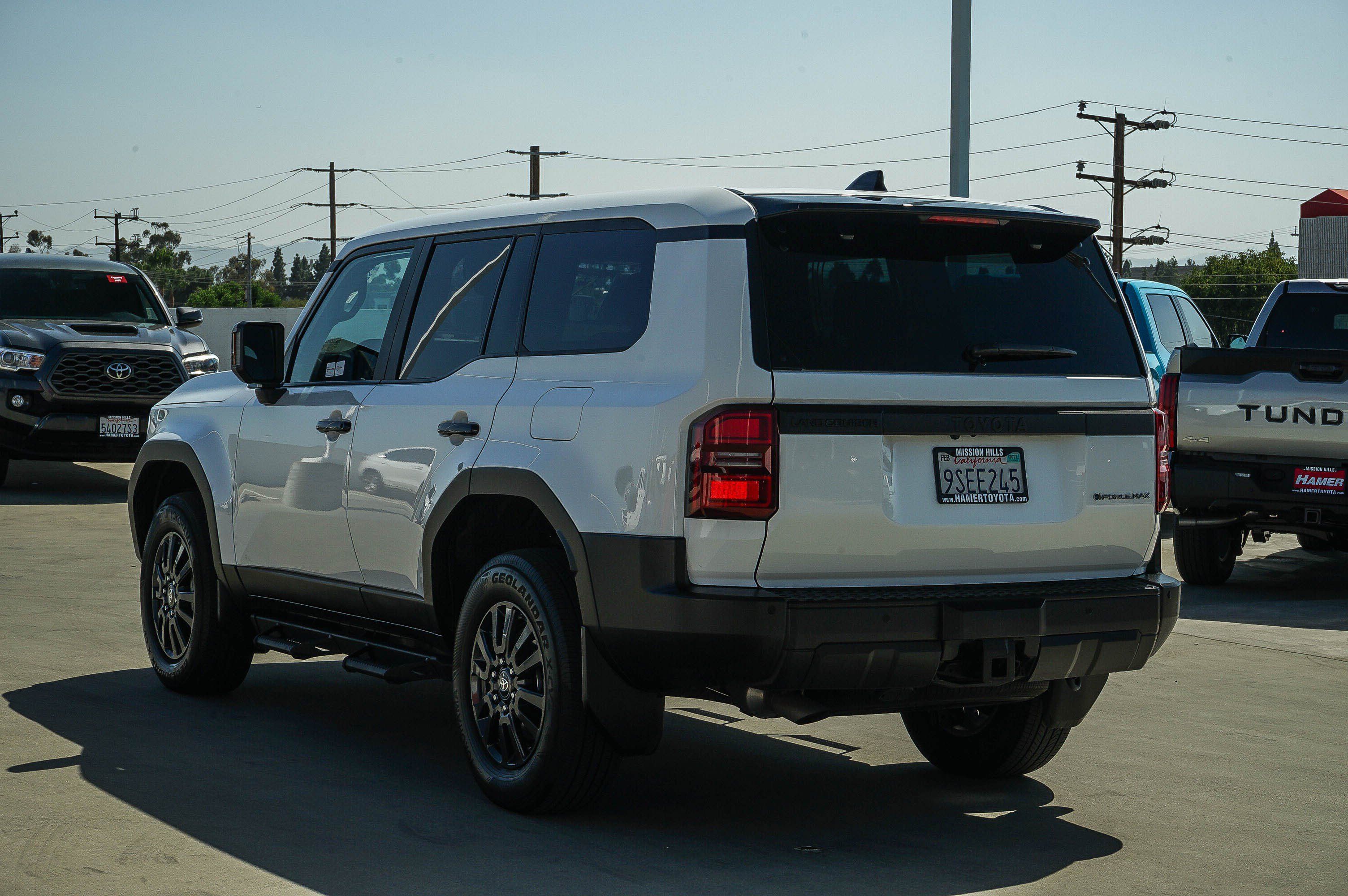 Certified 2025 Toyota Land Cruiser AWD/4WD image 5