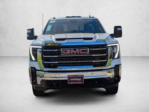 New 2026 GMC Sierra 2500 SLE w/ SLE Value Package; image 2
